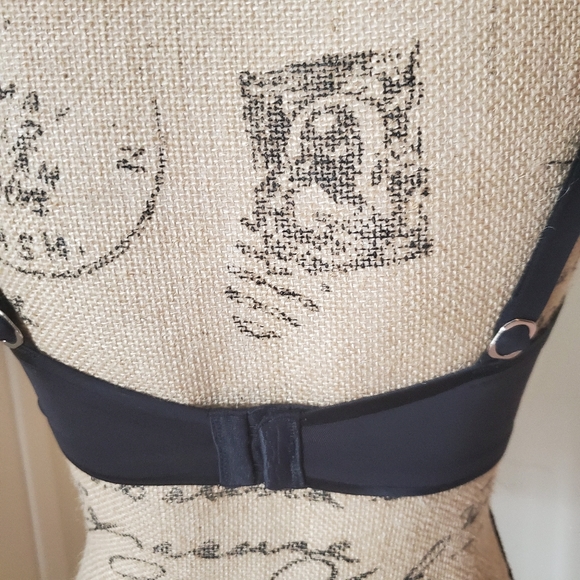 《2\$20》Maidenform Total Solution Bra - Picture 4 of 11